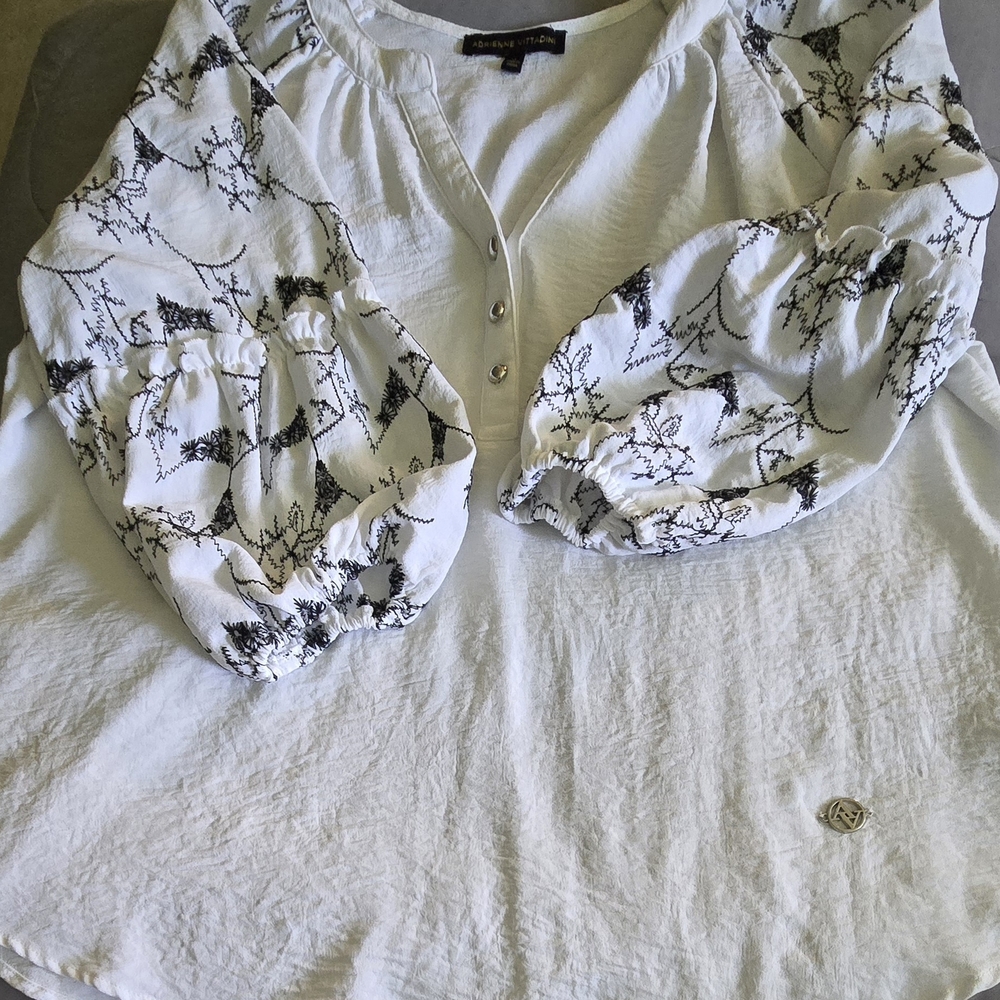 White and Black Embroidered Women's Top